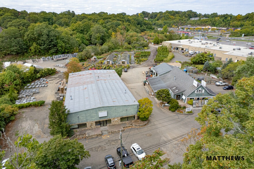 182 Mill St, East Haven, CT à vendre - Photo du bâtiment - Image 1 de 4