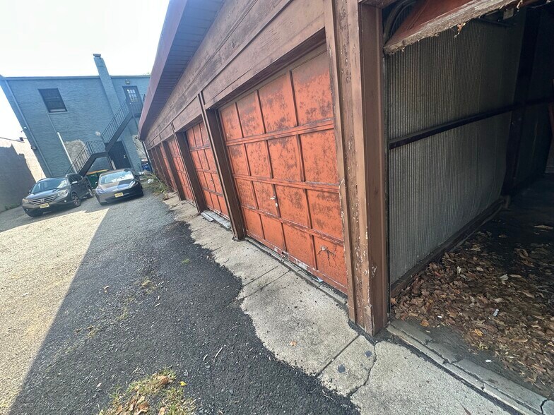 9 Highland Pl, Maplewood, NJ à louer - Photo du bâtiment - Image 2 de 3