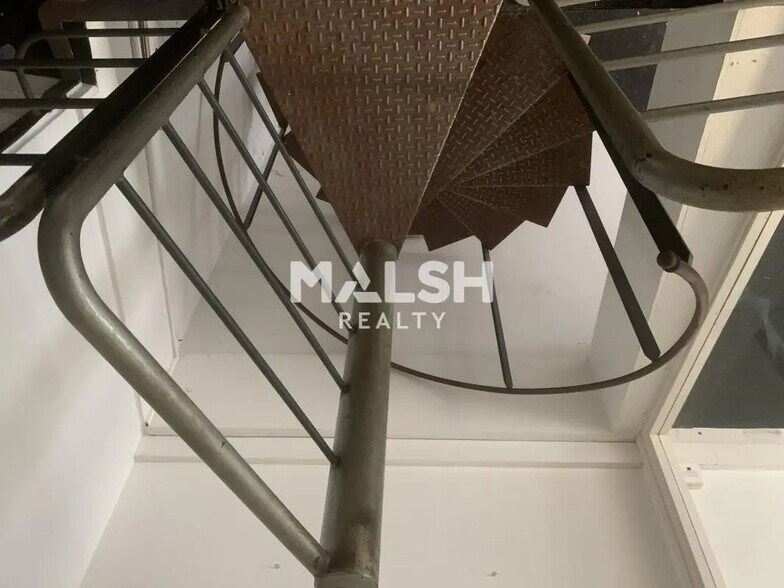 Bureau dans Lyon à vendre - Photo intérieure - Image 2 de 7