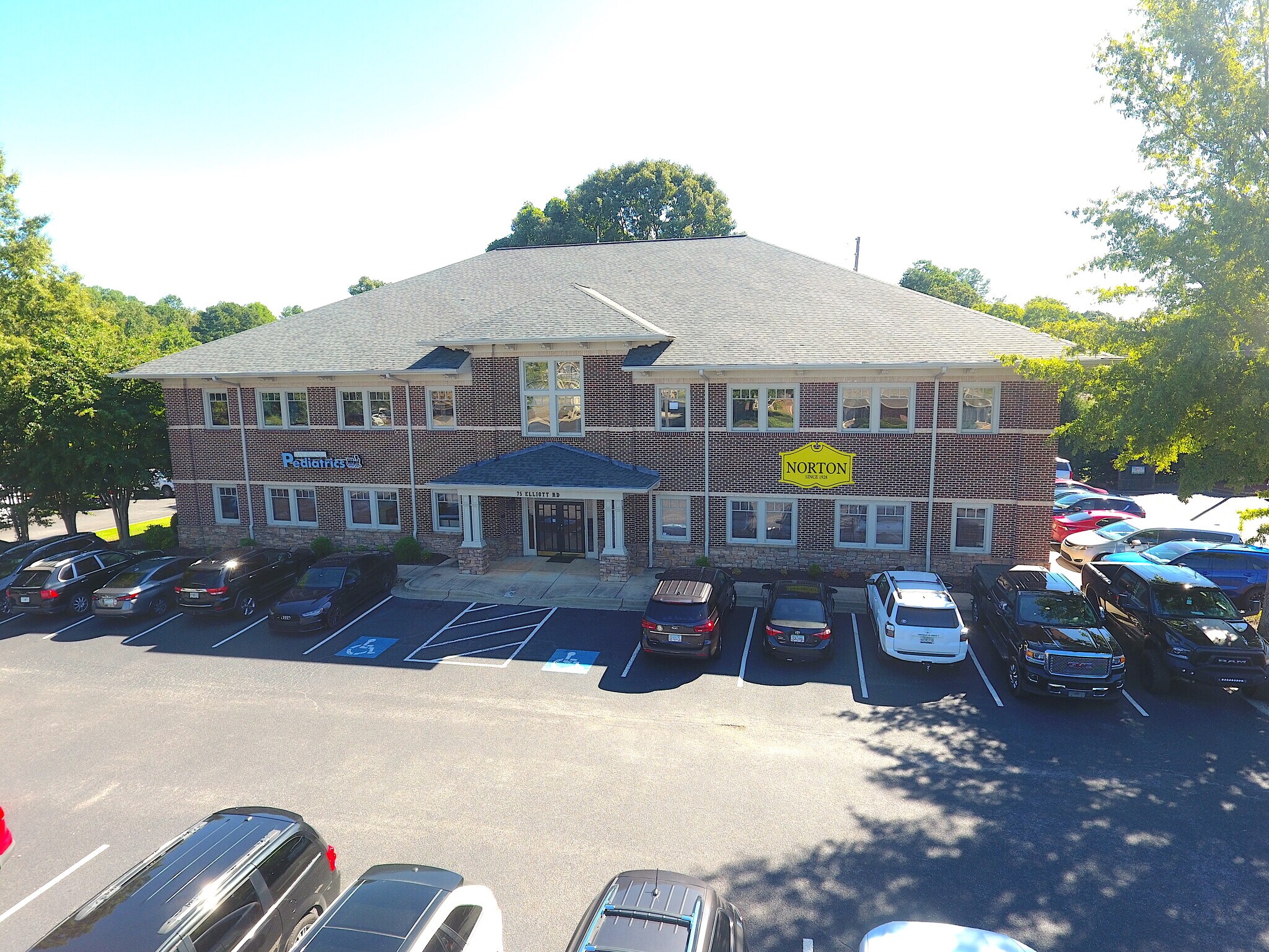 75 Elliott Rd, Dawsonville, GA for lease Building Photo- Image 1 of 2