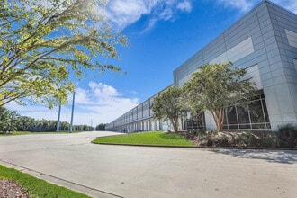 2509 Dean Forest Rd, Savannah, GA for lease Building Photo- Image 2 of 4