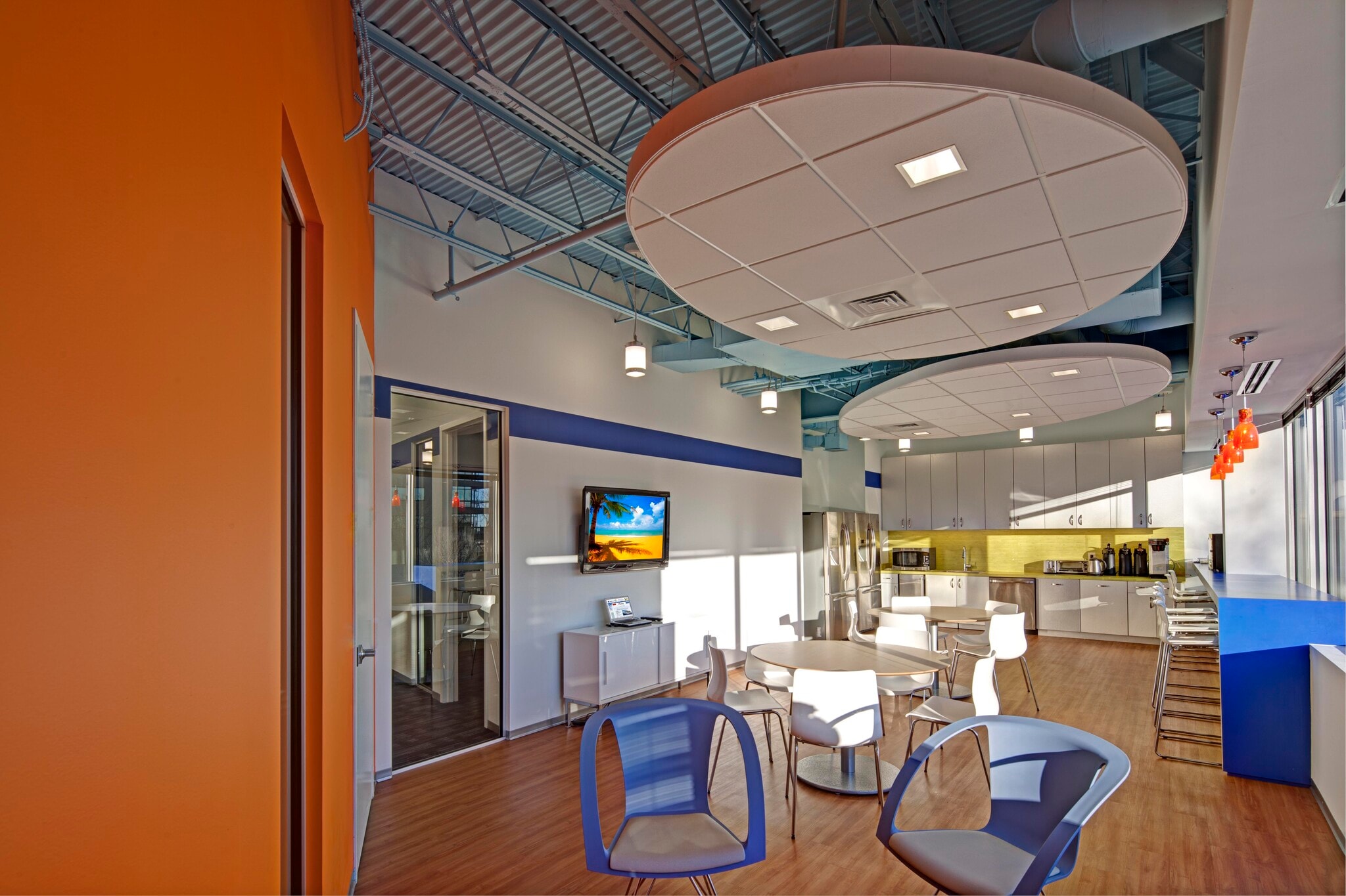 3901 Calverton Blvd, Calverton, MD for lease Interior Photo- Image 1 of 9