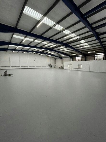 Adlington Ct, Warrington for lease - Building Photo - Image 2 of 6