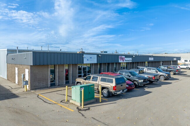 Plus de détails pour 3521 78th Ave SE, Calgary, AB - Industriel à louer