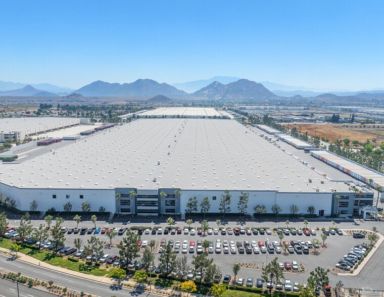 3700 Indian Ave, Perris, CA for lease - Building Photo - Image 3 of 5