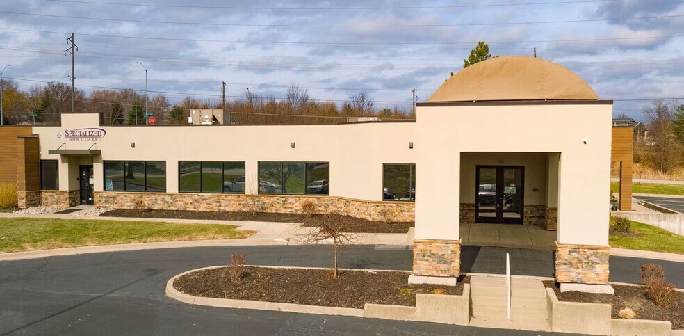 2311 Redwood Ave, Independence, MO à vendre - Photo du bâtiment - Image 2 de 4