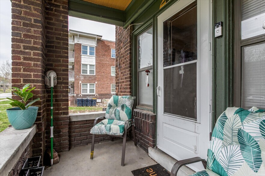 2713-2715 Benton Blvd, Kansas City, MO à vendre - Photo du bâtiment - Image 3 de 45