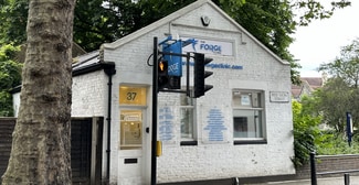 Plus de détails pour 37 Red Lion St, Richmond - Bureau à vendre