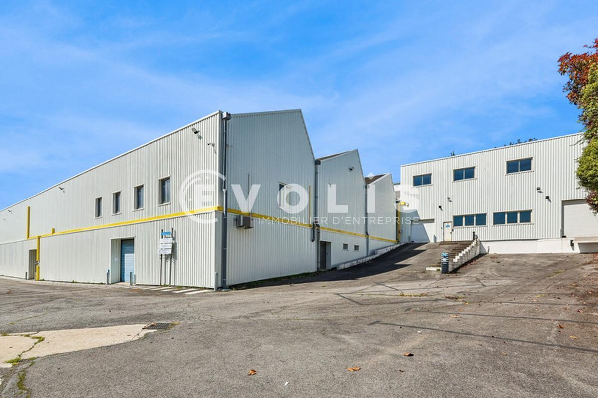 Flex dans Bagnolet à louer Photo du bâtiment- Image 1 de 14