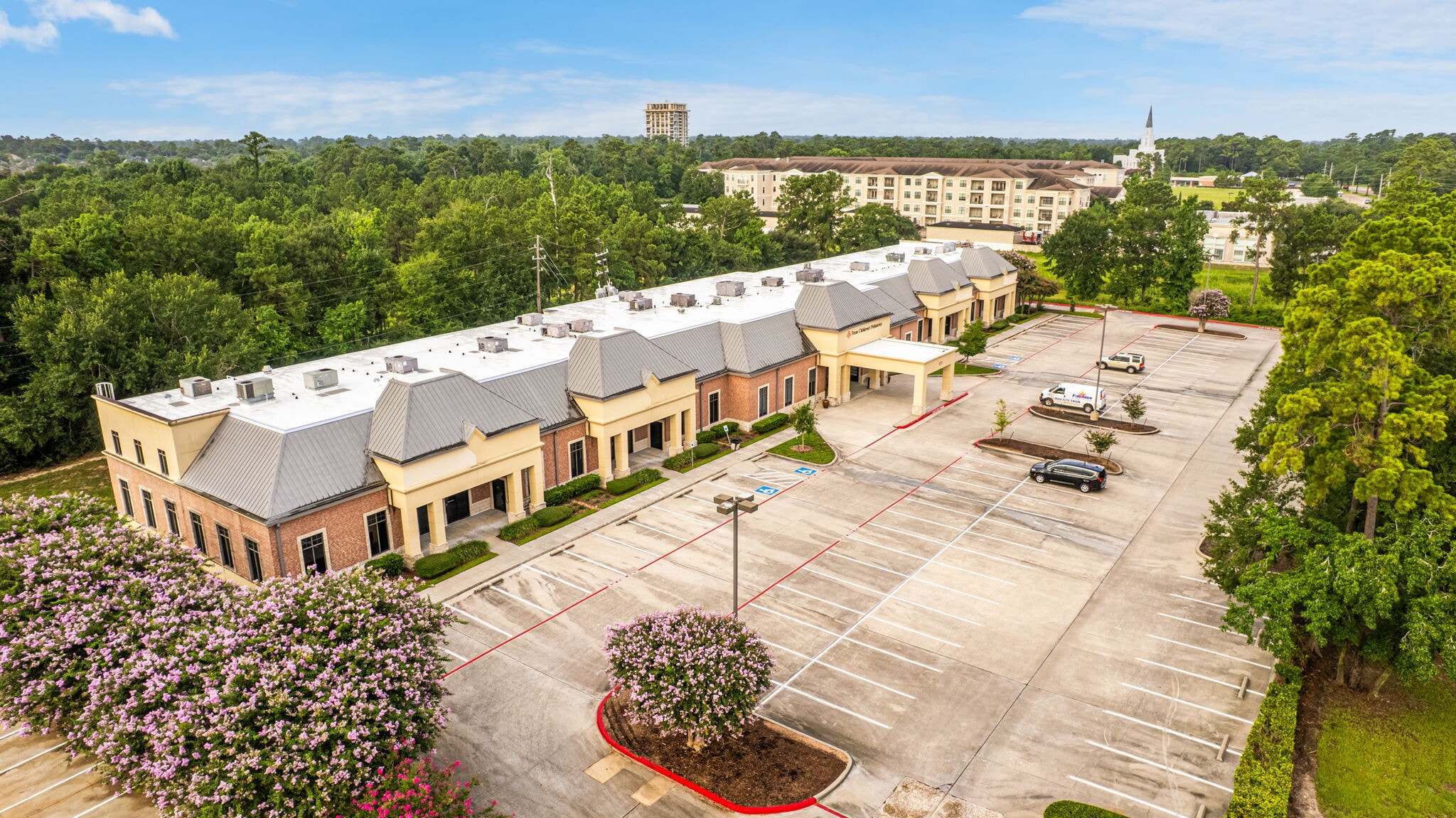 8111 Cypresswood Dr, Spring, TX for lease Primary Photo- Image 1 of 7