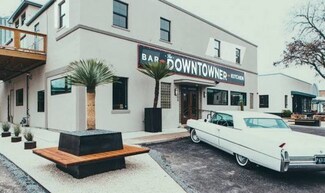 Plus de détails pour 208 S Castell Ave, New Braunfels, TX - Commerce de détail à louer
