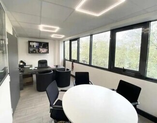 Plus de détails pour Bureau à louer