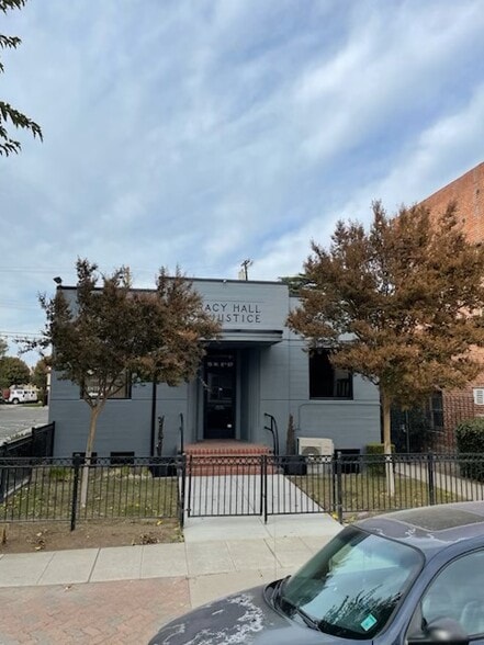 15-17 W 8th St, Tracy, CA for sale - Building Photo - Image 2 of 12