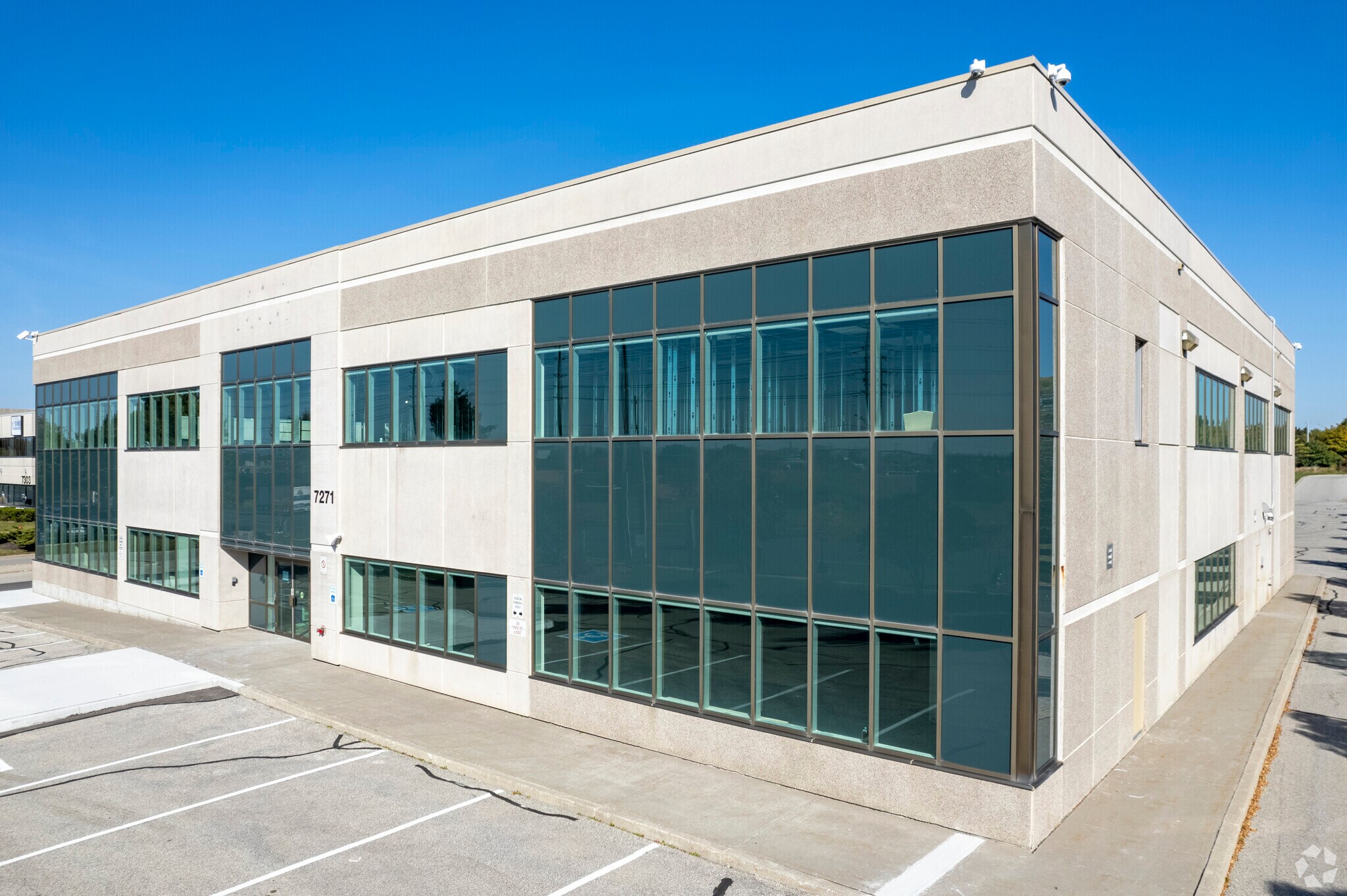 7271 Warden Ave, Markham, ON à vendre Photo principale- Image 1 de 1