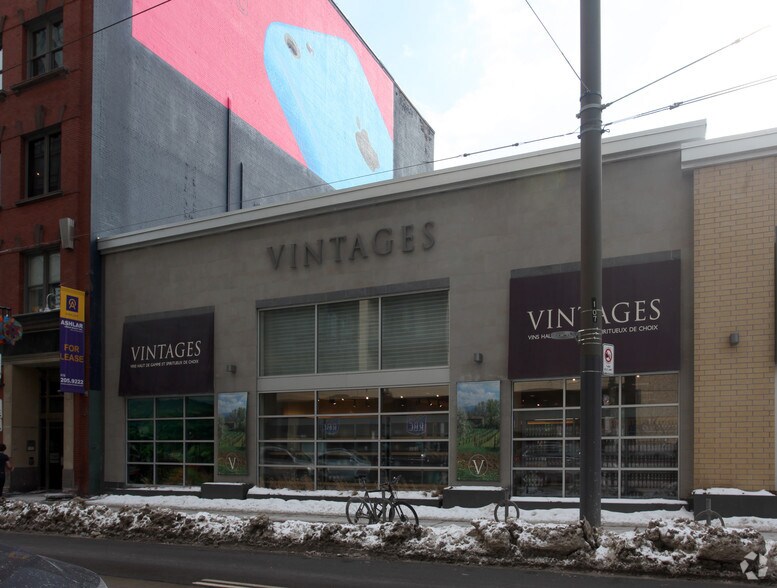 415 King St W, Toronto, ON à louer - Photo du bâtiment - Image 2 de 3