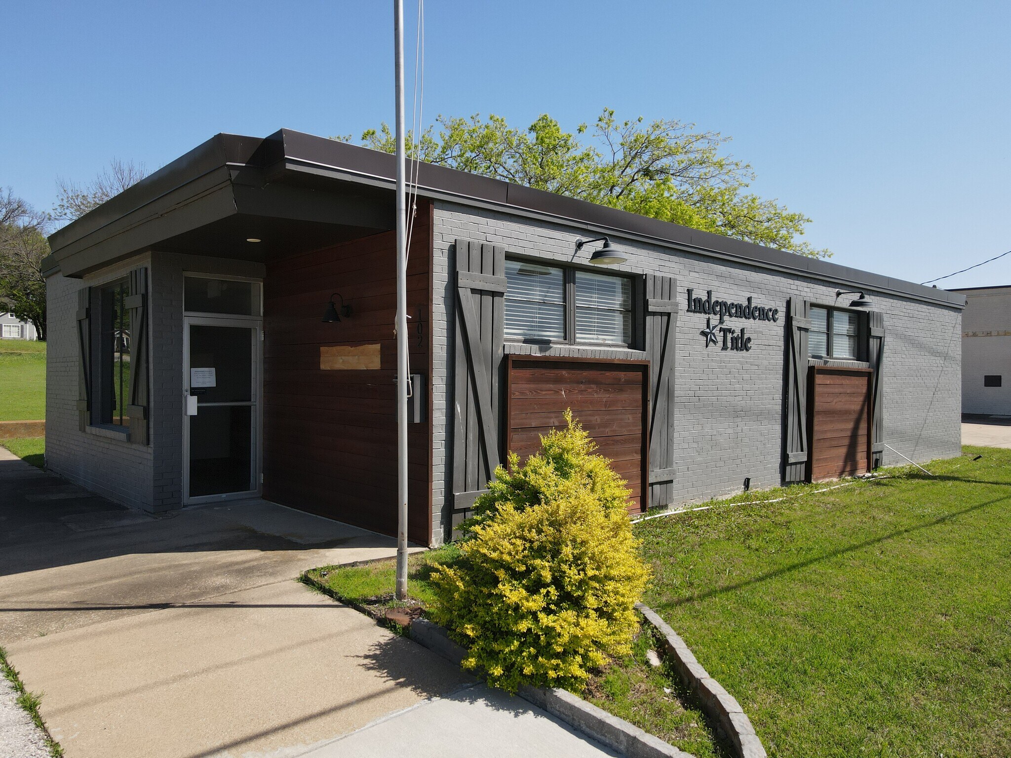 102 Dallas St E, Argyle, TX à vendre Photo du bâtiment- Image 1 de 17