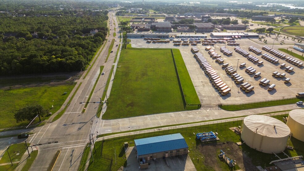 FM 518 @, League City, TX à vendre - Photo du bâtiment - Image 1 de 10