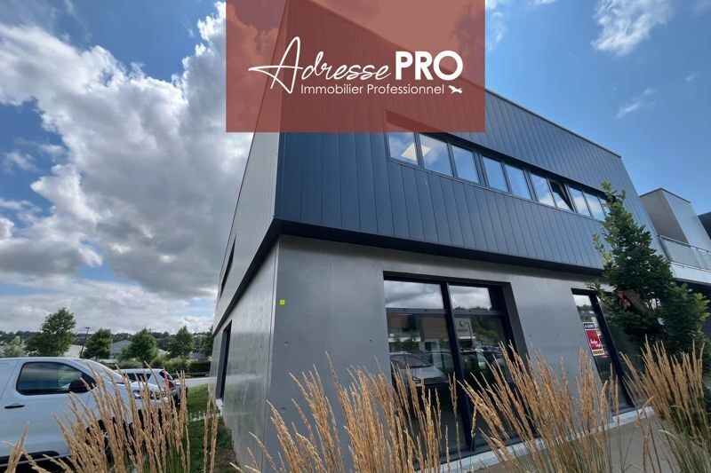 Retail in Landerneau for lease Building Photo- Image 1 of 5