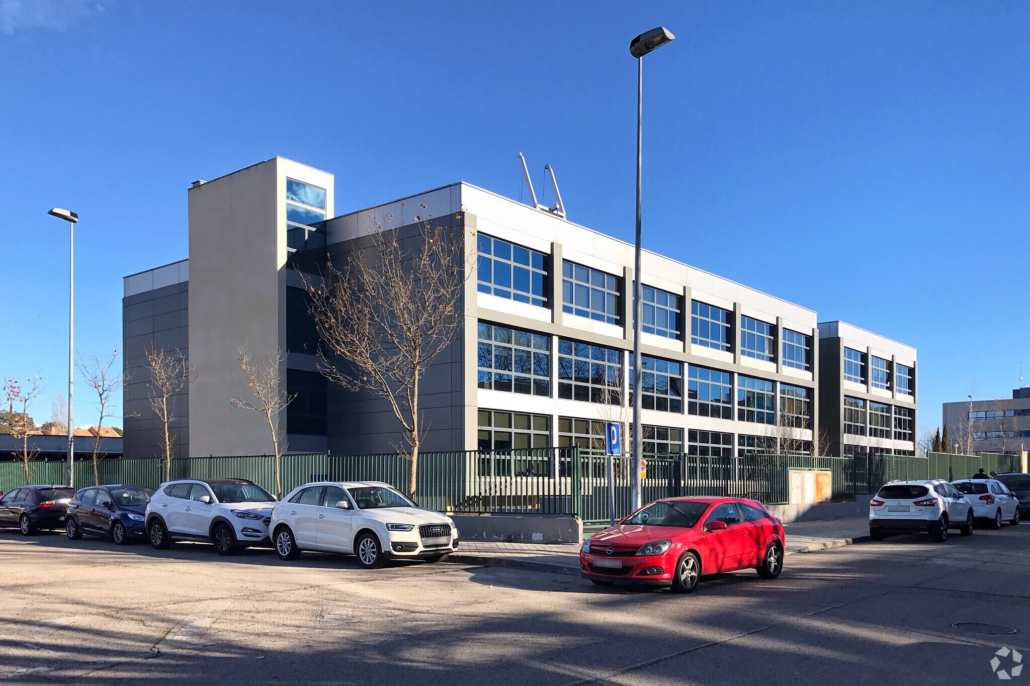 Office in Las Rozas de Madrid, Madrid for sale Building Photo- Image 1 of 10