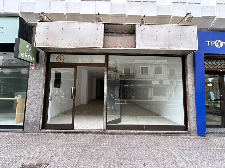 Calle Juan Manuel Durán González, 37, Las Palmas de Gran Canaria, Las Palmas à louer - Photo du bâtiment - Image 3 de 11