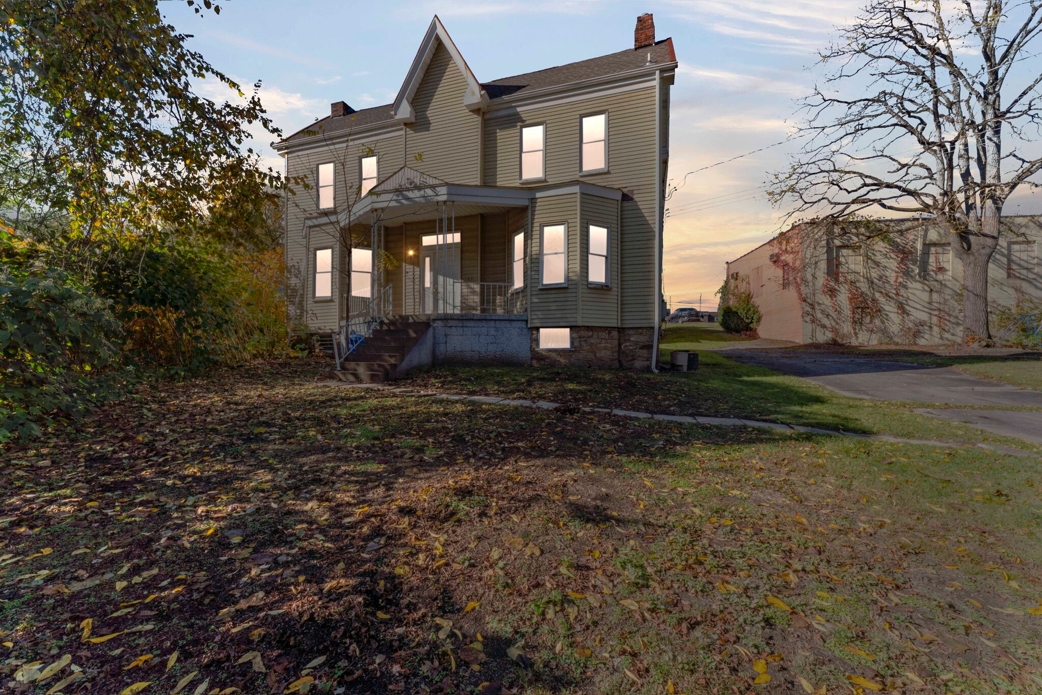 5131 Clairton Blvd, Pittsburgh, PA à vendre Photo principale- Image 1 de 37