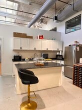 610 Elm St, McKinney, TX for lease Interior Photo- Image 2 of 13