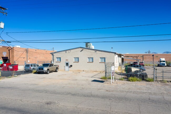 Plus de détails pour 831 E 18th St, Tucson, AZ - Industriel à louer
