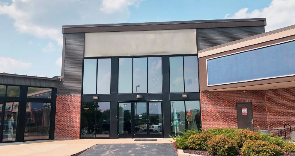 4630-4672 E Washington Ave, Madison, WI for lease - Building Photo - Image 1 of 7