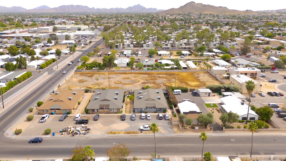 16226 N 29th St, Phoenix, AZ à vendre - Photo du bâtiment - Image 2 de 4