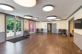 27 Cannon Rd, Wilton, CT for sale Interior Photo- Image 2 of 11