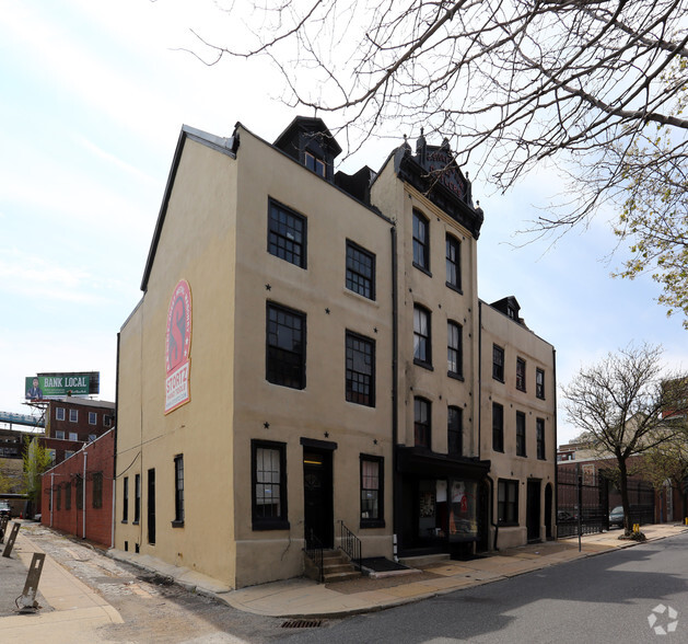 208-212 Vine St, Philadelphia, PA for sale - Primary Photo - Image 1 of 1