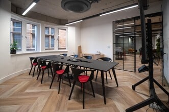 37-43 King St, Manchester à louer Photo intérieure- Image 1 de 2