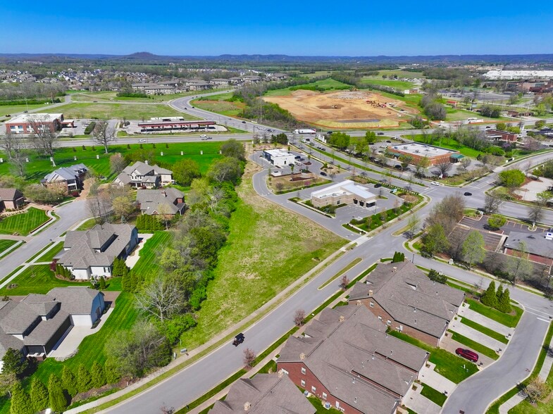 1560 Noah Lane, Gallatin, TN à vendre - Photo du bâtiment - Image 3 de 6