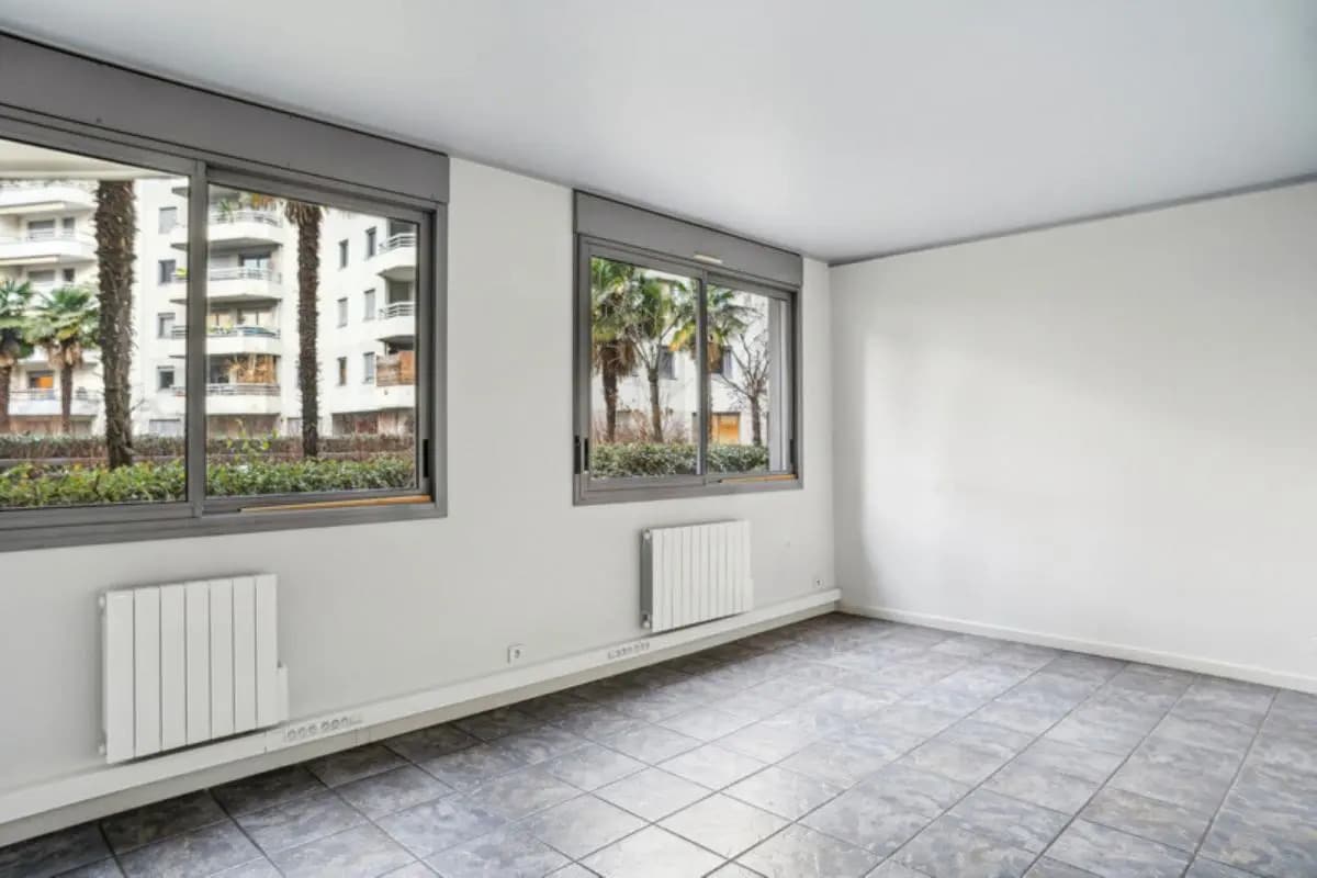 6-8 Rue Bellecombe, Lyon for lease Building Photo- Image 1 of 8