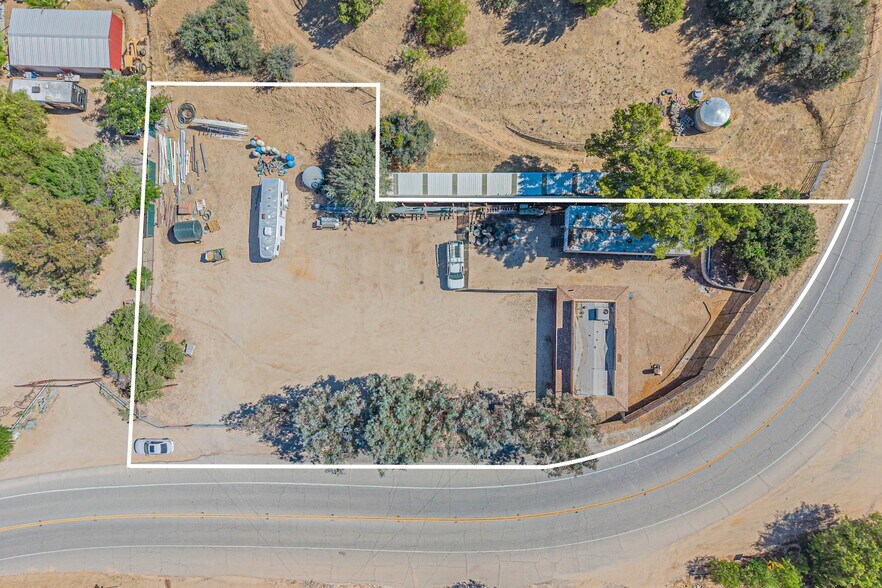 33604 Agua Dulce Canyon Rd, Agua Dulce, CA à vendre - Photo principale - Image 2 de 24
