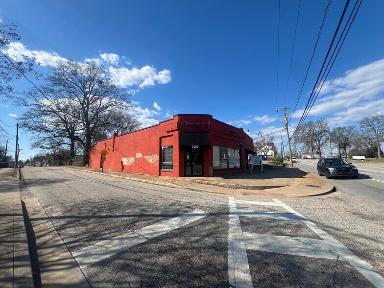 720 Augusta St, Greenville, SC à vendre - Photo principale - Image 1 de 1