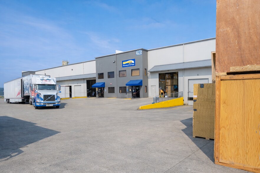 3305 108th St S, Tacoma, WA for lease - Building Photo - Image 2 of 9