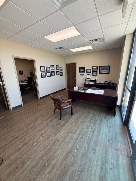 24355 Route 66 N, Weatherford, OK for lease - Interior Photo - Image 2 of 6