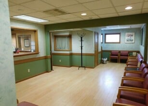 714 Chase Pky, Waterbury, CT for lease Interior Photo- Image 1 of 2