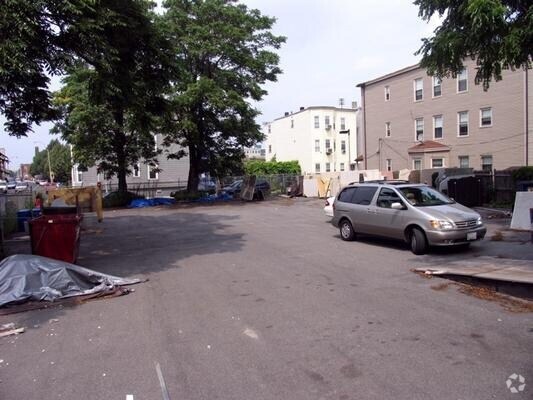 176 Norfolk Ave, Boston, MA à vendre - Photo du bâtiment - Image 3 de 27