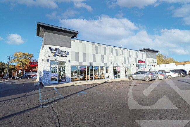 Plus de détails pour 21370 McNichols Rd W, Detroit, MI - Commerce de détail à louer