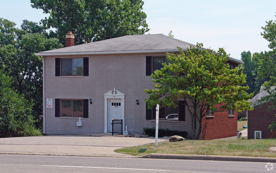 1966 Anderson Ferry Rd, Cincinnati, OH à vendre - Photo principale - Image 1 de 1