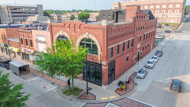 More details for 317 S Barstow St, Eau Claire, WI - Office for Lease