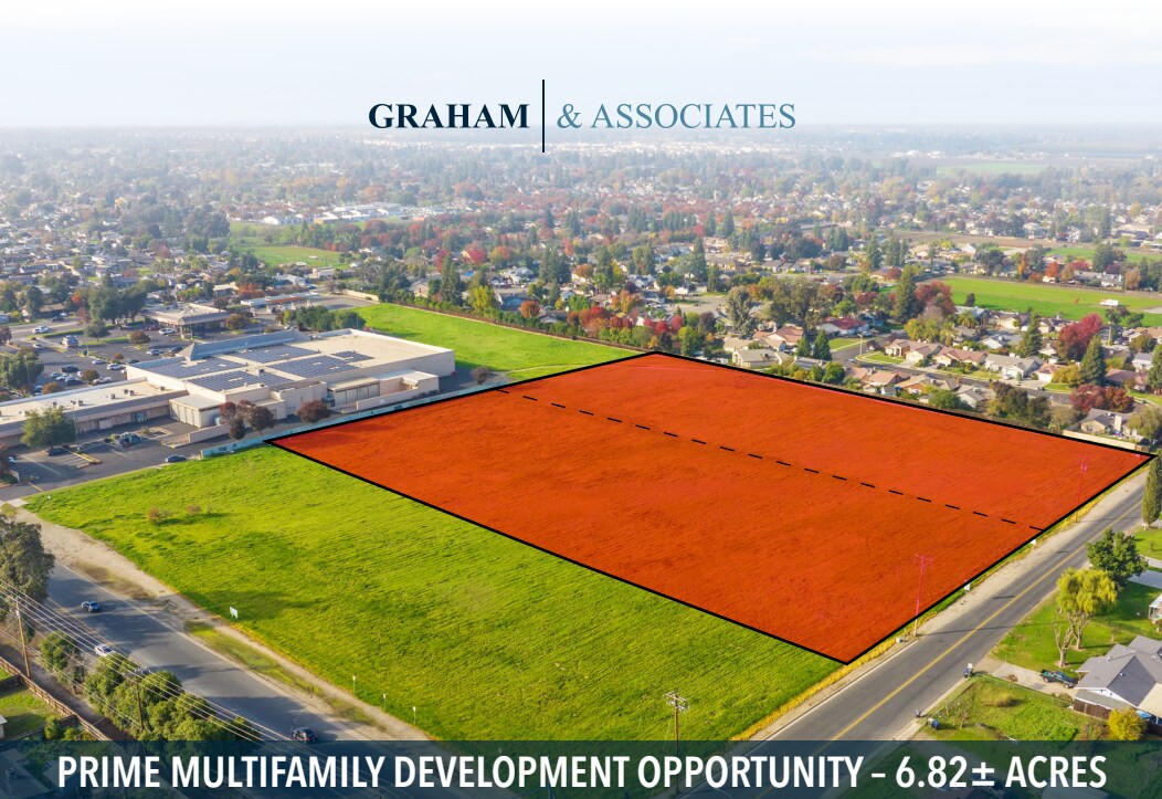 Houston Ave, Visalia, CA à vendre Photo principale- Image 1 de 11