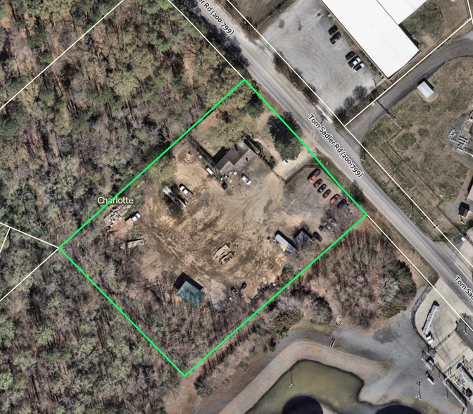 533 Tom Sadler Rd, Charlotte, NC for sale - Building Photo - Image 2 of 3