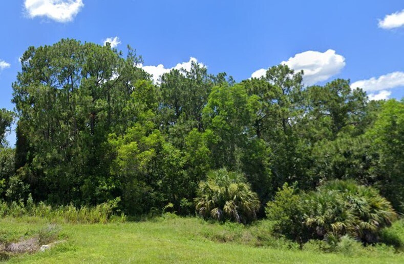 00 Tamiami Trail, North Fort Myers, FL à vendre Photo principale- Image 1 de 11