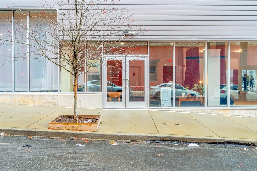 1501 N 31st St, Philadelphia, PA à louer - Photo du bâtiment - Image 3 de 32