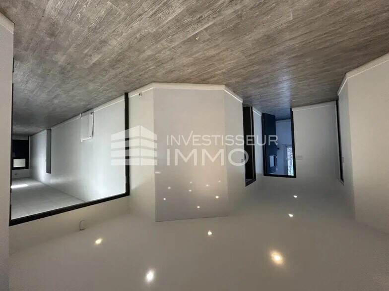 Industriel dans Thiais à louer - Photo intérieure - Image 3 de 12