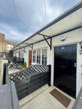 58 Burdett Rd, Southend On Sea for lease Building Photo- Image 1 of 1