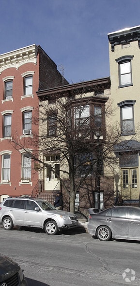 305 Hamilton St, Albany, NY à vendre - Photo du bâtiment - Image 2 de 2